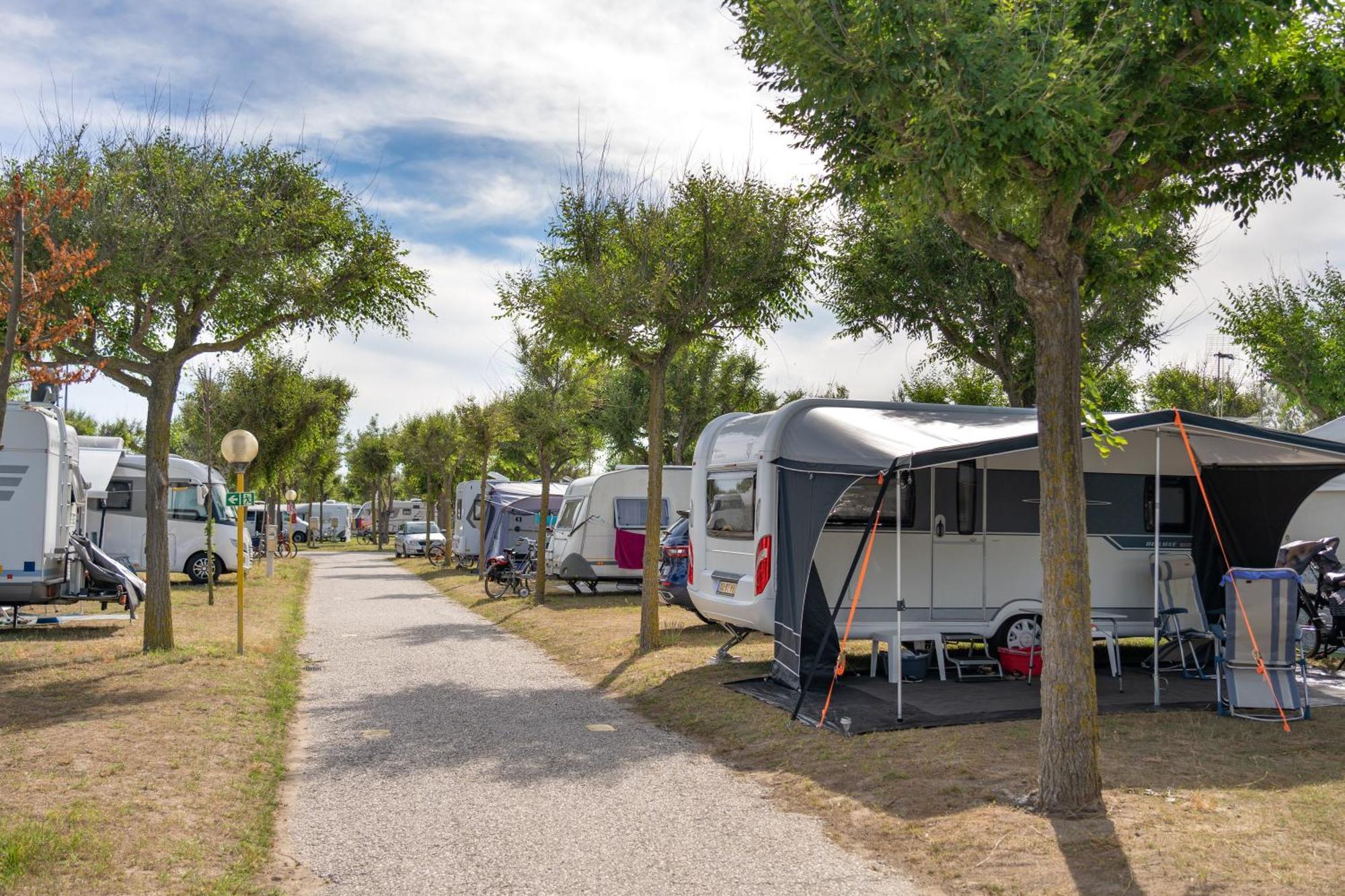 Camping Atlanta & Mediterraneo Family Village 3*