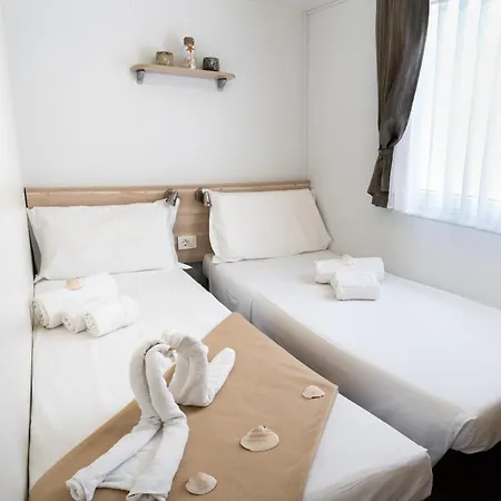 Camping Atlanta & Mediterraneo Family Village Sottomarina Exterior foto